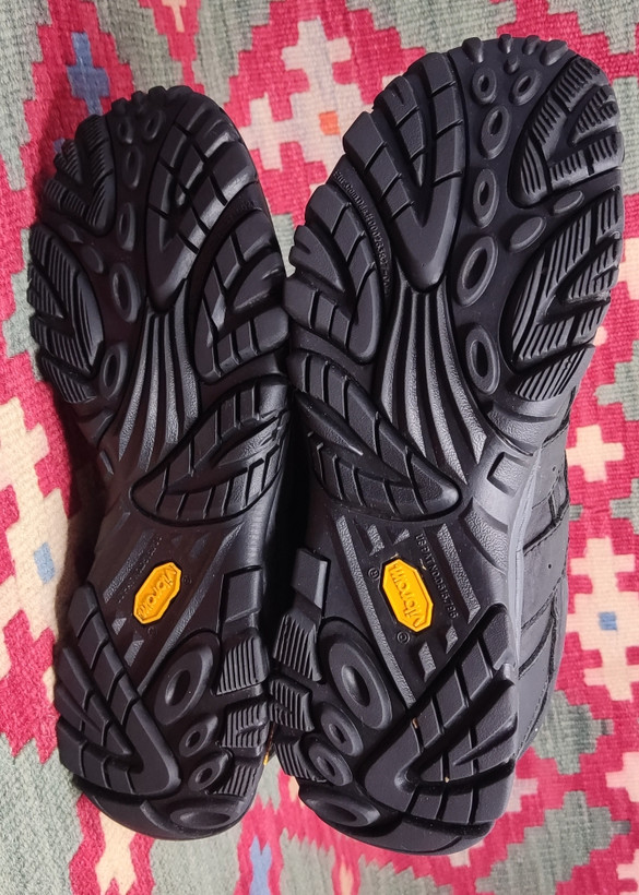 کفش ترکینگ MERRELL