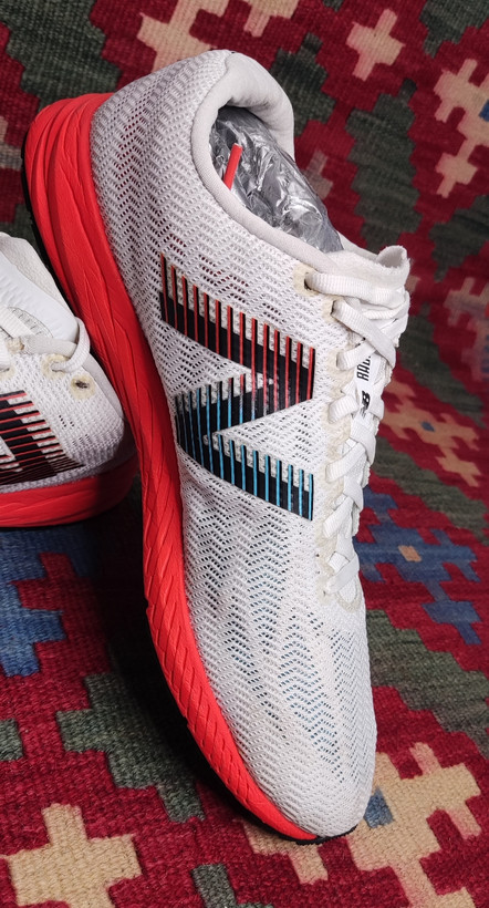 کفش رانینگ new balance