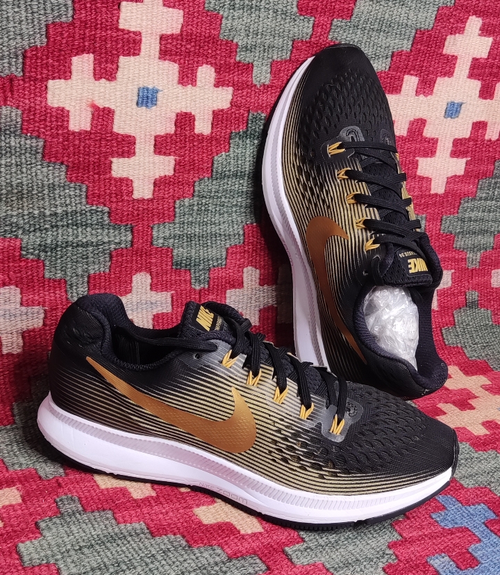 کفش رانینگ NIKE