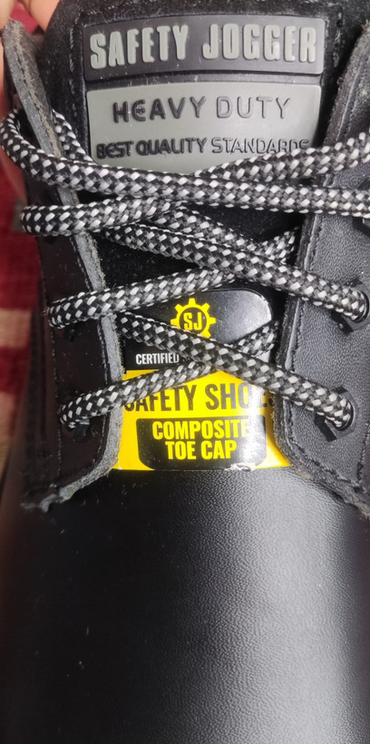 کفش ایمنیSAFETYJOGGER