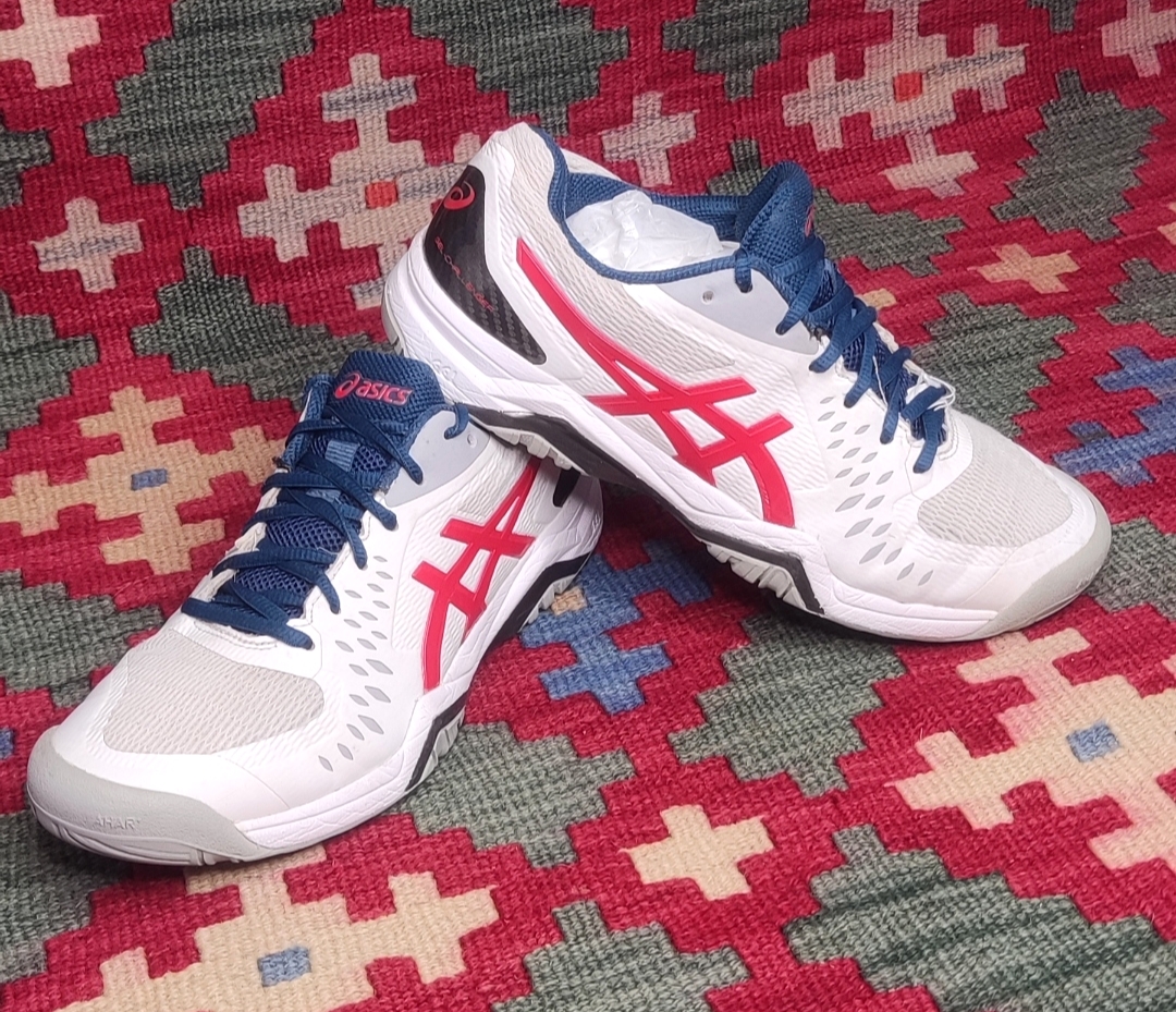 کفش کتونی ASICS
