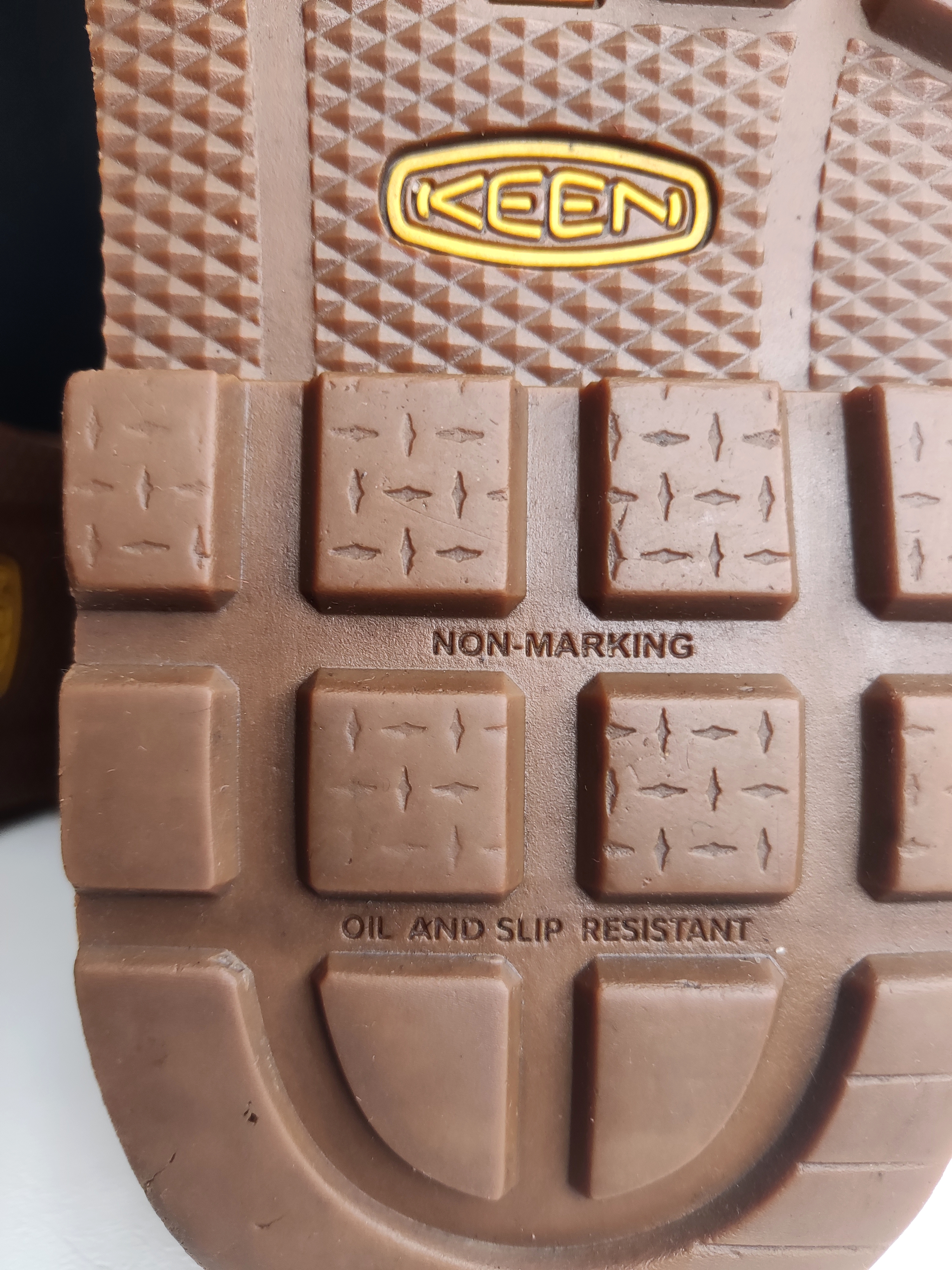 کفش ایمنی keen