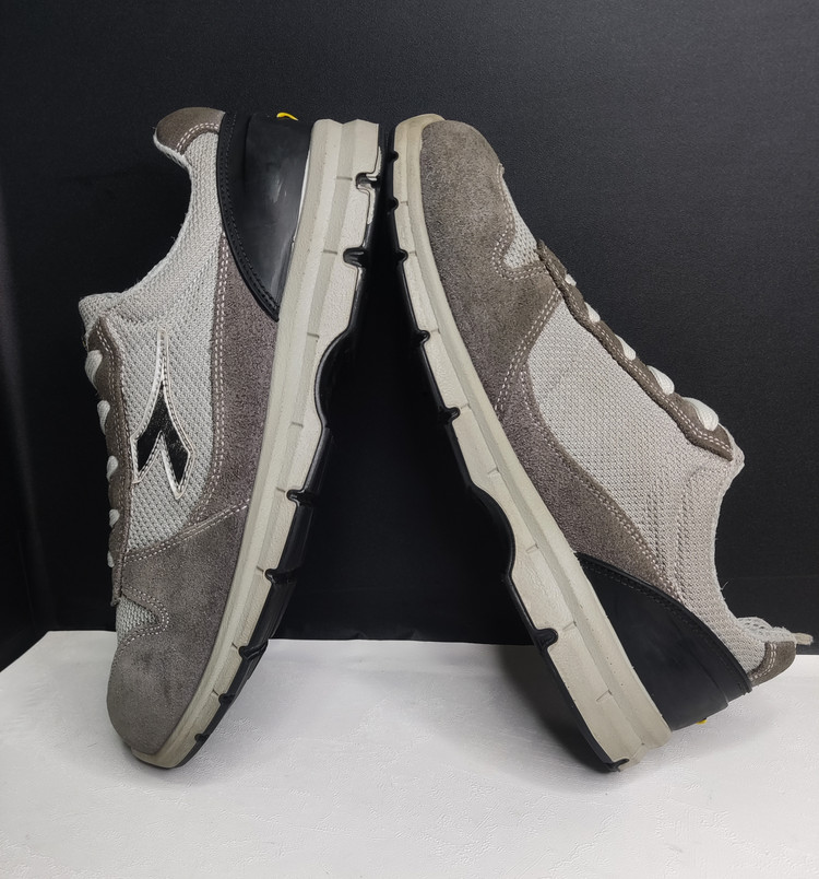 کفش ایمنی DIADORA