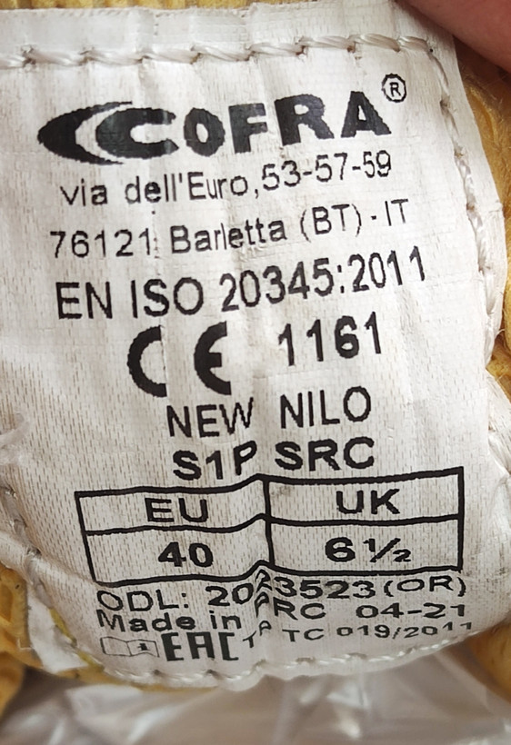 کفش ایمنی COFRA