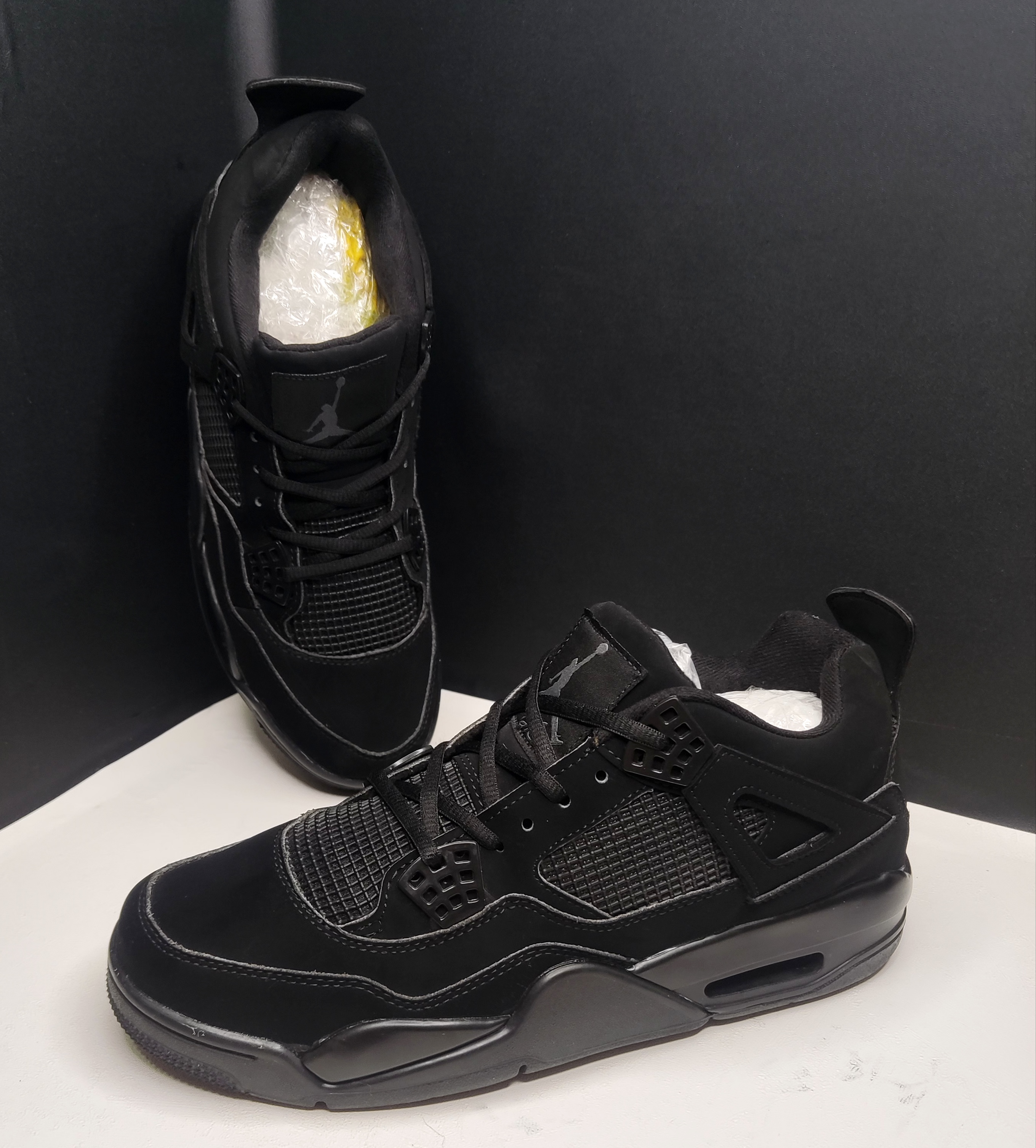 کتونی Nike Air Jordan 4 Retro