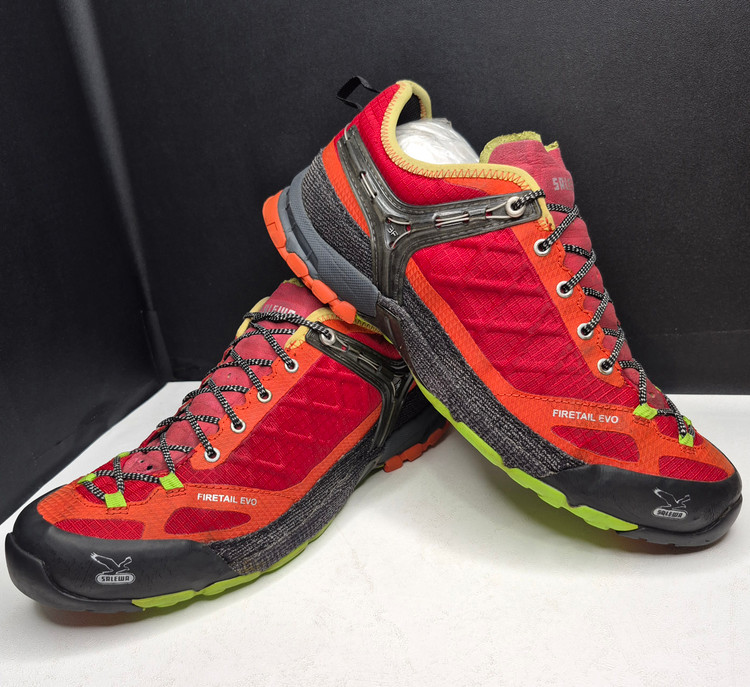 کفش ترکینگ Salewa